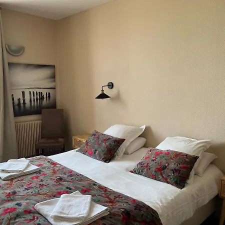 La Maison Des Galets Hotel 2*